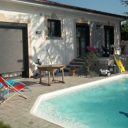 Cugnaux Toulouse Metropole Ouest Chambre Privee De Luxe - Sdb Wc Privee Terrasse Piscine Aqua Bike Exterior photo